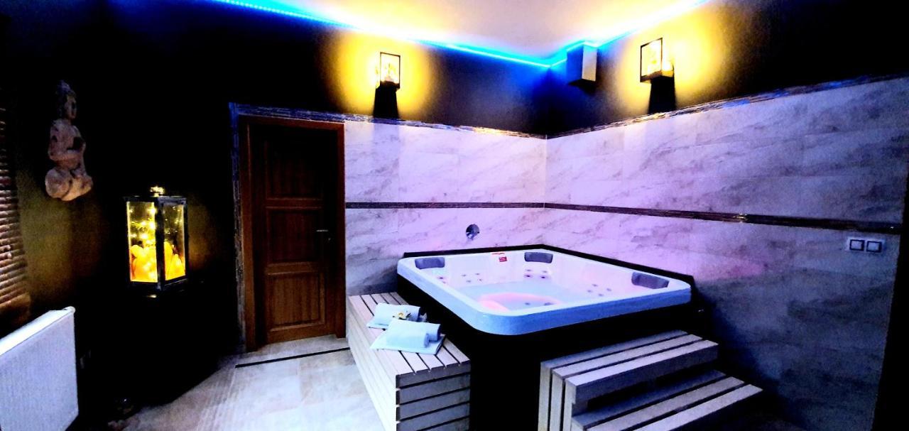 Hotel Farma Vysoka Chrastava エクステリア 写真