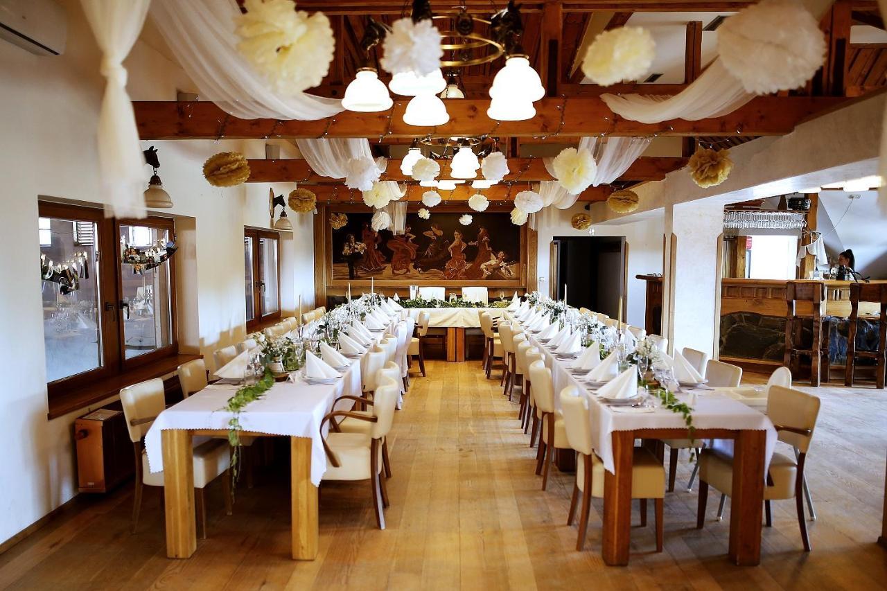 Hotel Farma Vysoka Chrastava エクステリア 写真